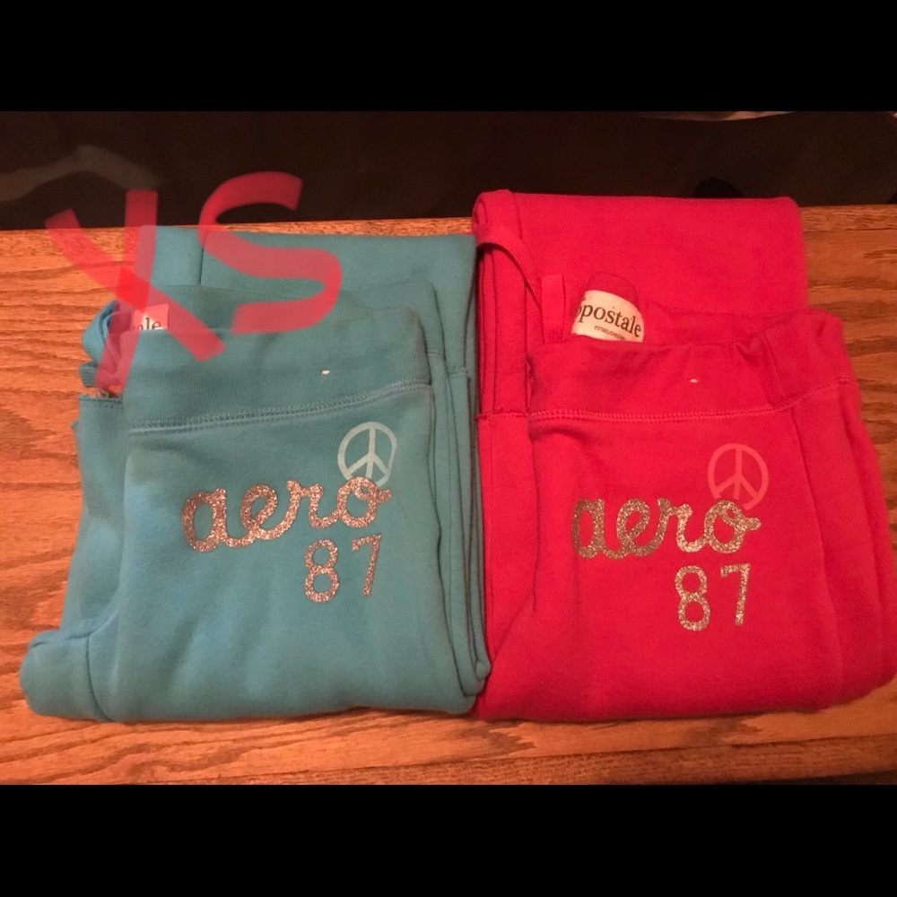 Aeropostale 2 pair